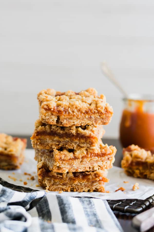 A stack of peach butter crumble bars.