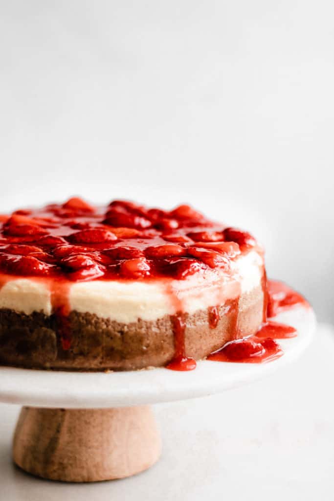 Classic cheesecake covered with strawberry sauce.