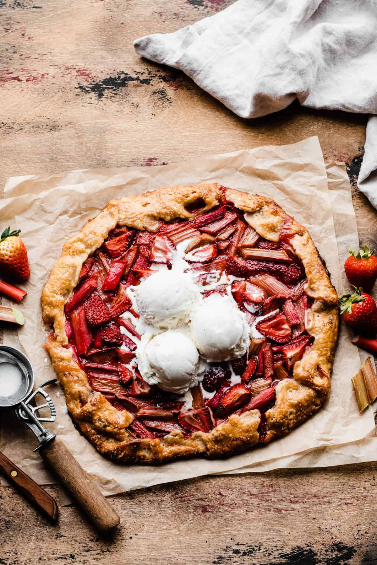 strawberry rhubarb galette - Blue Bowl