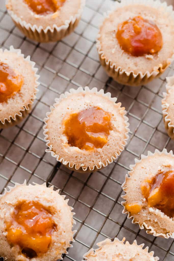 Cupcakes filled with the peach pie filling.