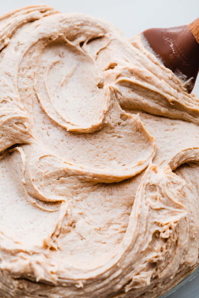 A close-up on the cookie butter frosting.